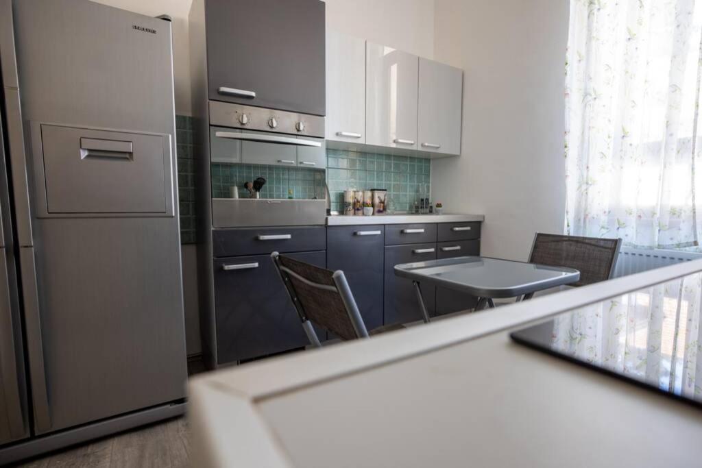 Apartman Gaudeamus Διαμέρισμα Βαράζντιν Εξωτερικό φωτογραφία